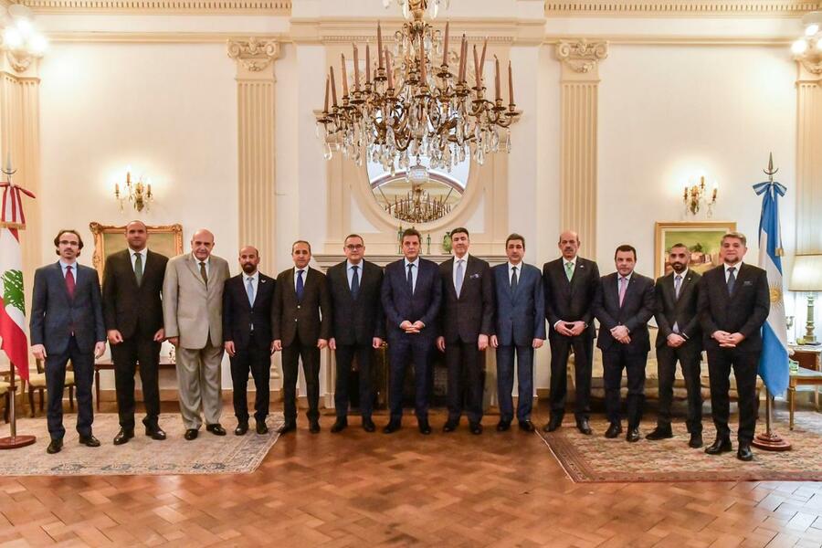 Ministro Massa se reunió con los embajadores árabes
