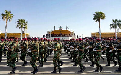 Las Fuerzas de Defensa Popular (PMF) en un desfile militar conmemorando su octavo aniversario | Diyala, Julio 23, 2022 (Oficina de Prensa del Primer Ministro Iraquí/vía Reuters) Las Fuerzas de Defensa Popular (PMF) en un desfile militar conmemorando su octavo aniversario | Diyala, Julio 23, 2022 (Oficina de Prensa del Primer Ministro Iraquí/vía Reuters)