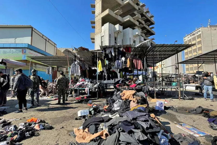 El lugar de un ataque suicida en un mercado central en Bagdad, Irak, 21 de enero 2021. Foto: AFP.