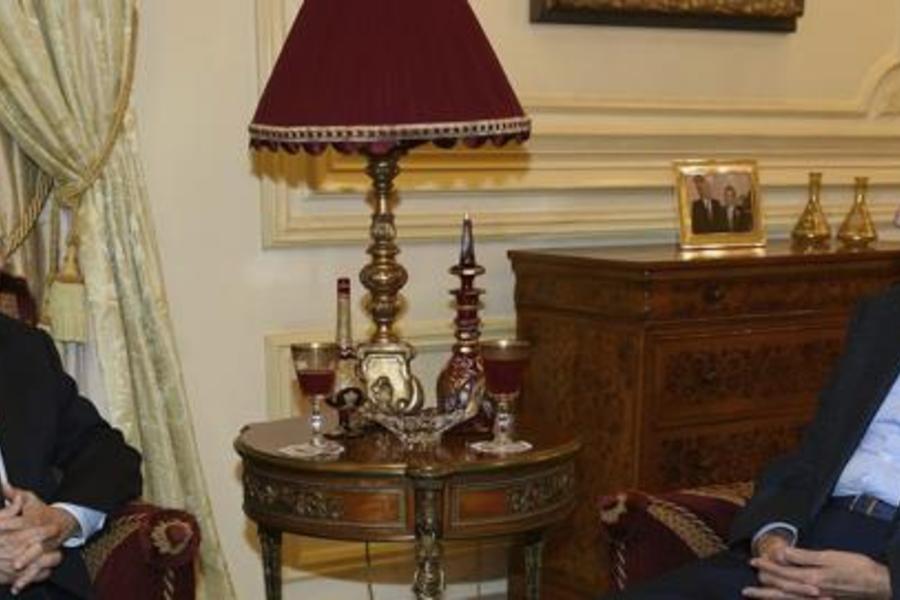 Aoun-Berri continúan enfrentados por decreto militar