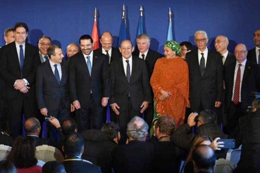 El primer ministro libanés, Saad Hariri, posa con miembros del Grupo de Apoyo Internacional para el Líbano en 2017. Foto: AFP.
