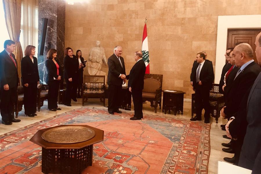 Líbano recibió a Tillerson