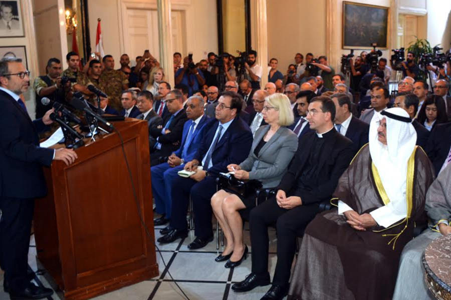 El Ministro Gebran Bassil expone durante la conferencia de prensa en el Palacio Villa Boustros. Octubre 1, 2018 (Foto NNA) 