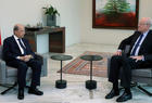 Michel Aoun, presidente del Líbano (izquierda), junto a Najib Mikati, recientemente elegido primer ministro por cuarta ocasión (Foto: AFP)