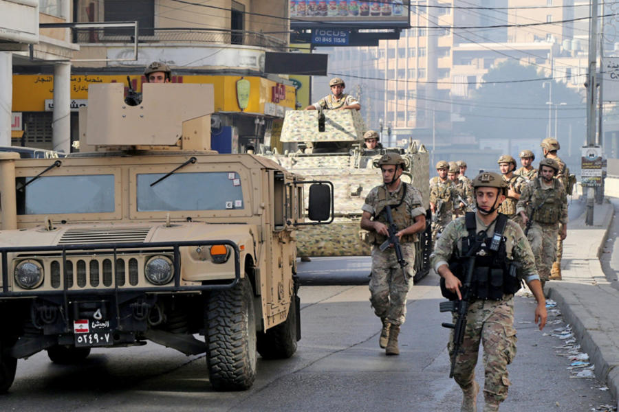Ejército libanés desplegado en el barrio donde tuvieron lugar los enfrentamientos, Tayyouneh, Beirut, Líbano, 14 de octubre de 2021. Foto: EPA.