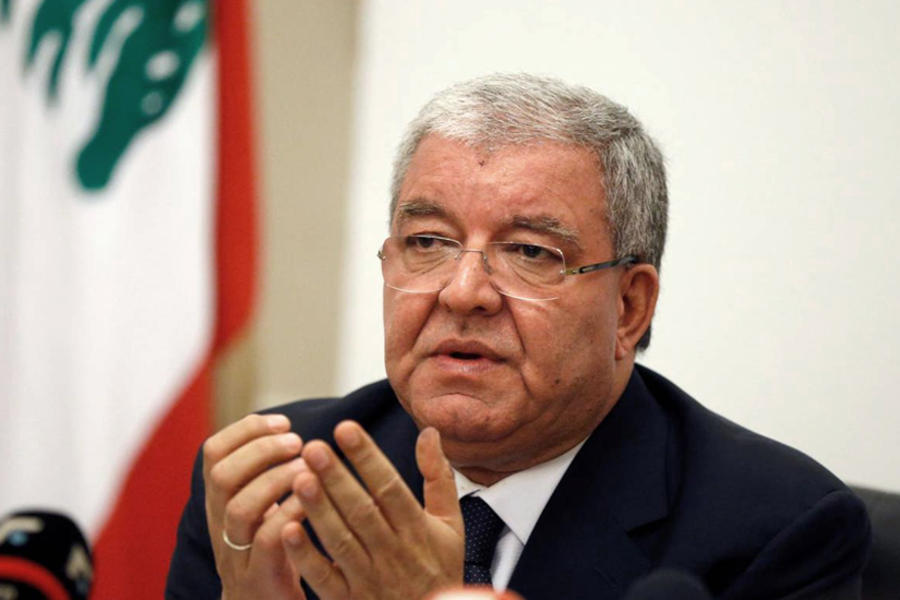 Nohad Machnouk, ex ministro de Interior libanés, presentó un caso cuestionando la neutralidad del juez Tarek Bitar. Foto: NNA.