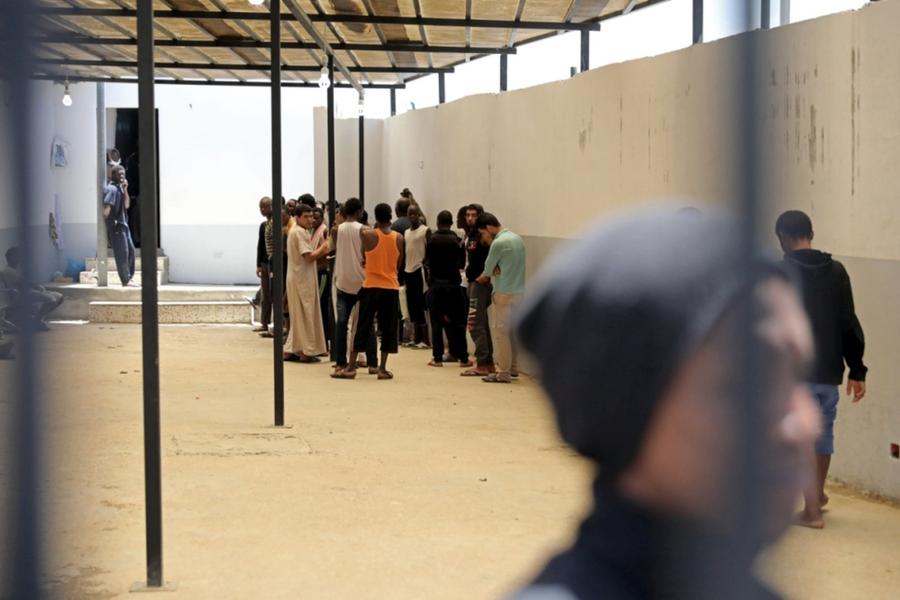 ACNUR y OIM piden apoyo internacional para enfrentar crisis en Libia