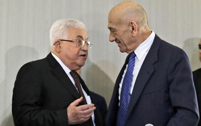 Abbas abre puerta a renovar conversaciones Abbas abre puerta a renovar conversaciones