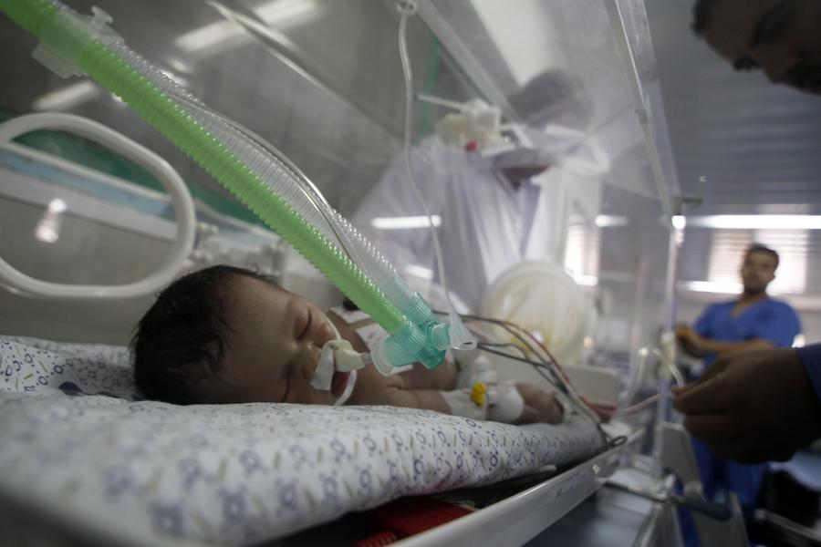 Fallece bebé palestino por prohibición israelí para salida al extranjero