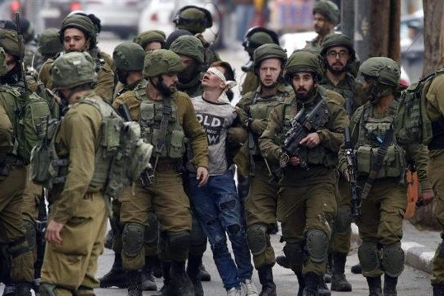 Más de 300 palestinos arrestados en Jerusalén desde comienzo de protestas
