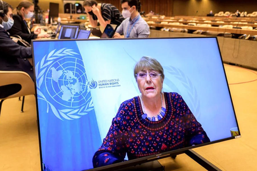 Michelle Bachelet, pronunciando su discurso de forma remota en la apertura de una reunión de emergencia del Consejo de Derechos Humanos de la ONU el 27 de mayo de 2021. Foto: AP.