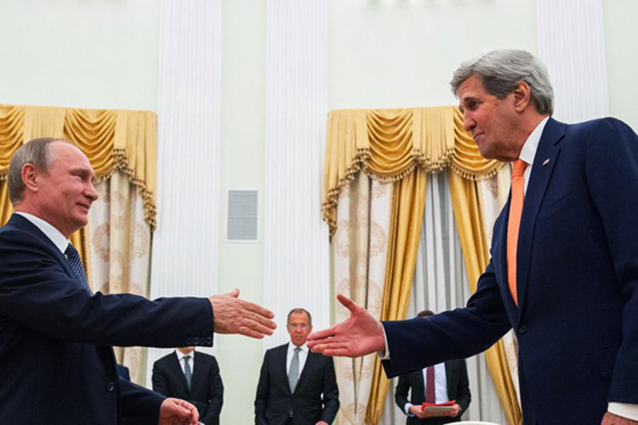 Vladimir Putin recibe a John Kerry en Moscú - Julio 14,2016 (Foto Sputnik).