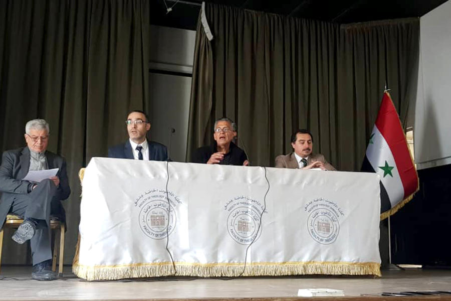 El Prof. Gustavo Cataldo brindó conferencia en la Facultad de Teología del Patriarcado Católica Melquita, en Damasco (Foto: Embajada de Chile en Siria) 