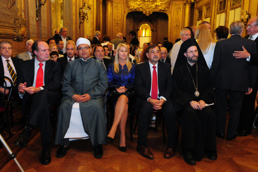 Autoridades religiosas presentes junto al Intendente de Salta Miguel Angel Isa y Ministro Chain del GCBA