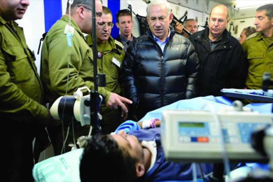Israel asiste a los extremistas en hospitales del Golán Sirio ocupado (2014).