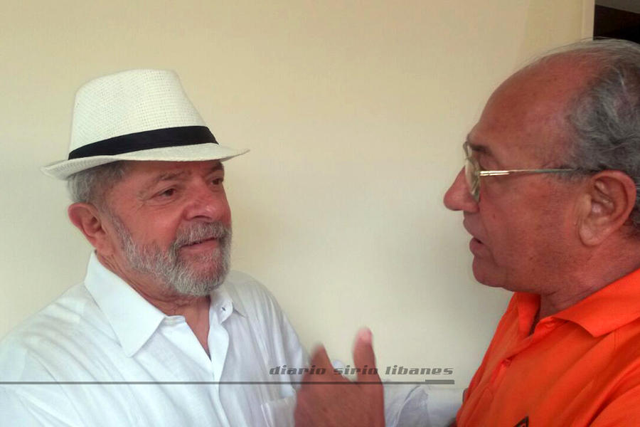 Yaoudat Brahim, director del Diario Sirio Libanés, entrevista a Lula.