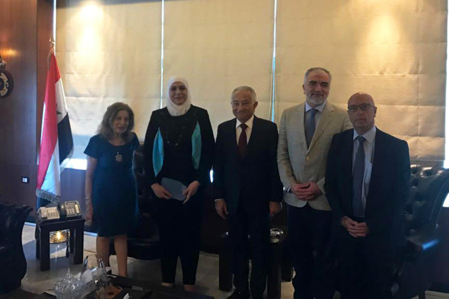 La Delegación de la Colectividad Siria de Chile junto a la Ministra de Asuntos Sociales y Trabajo Rima Kadri