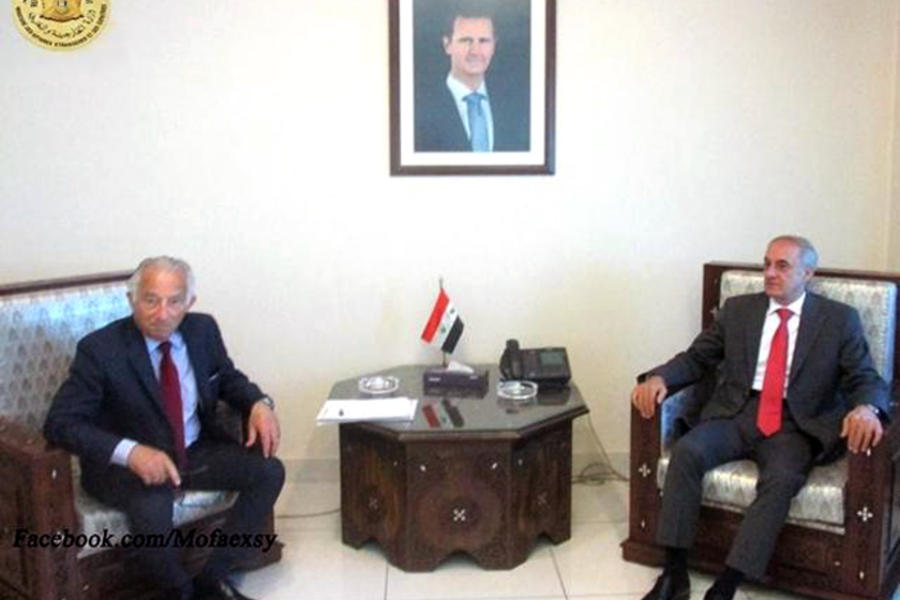 Imagen oficial de la reunión entre el Viceministro de Exteriores sirio Ayman Soussan y la Delegación de la Colectividad Siria de Chile