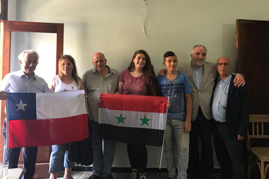 El Presidente de la SBS Hernán Maluk y otros miembros de la Delegación de Chile que visitó Siria en el acto de inauguración de la rehabilitación de la vivienda de la familia Jabbour en Homs