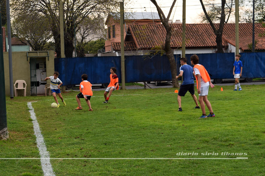 Fútbol juvenil en el CSLBA