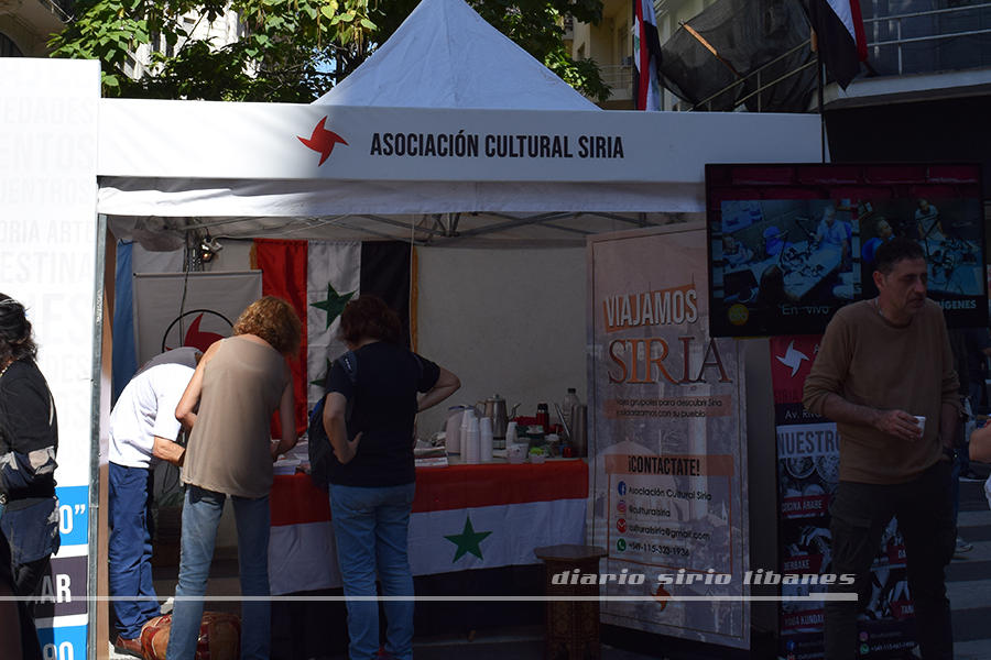 Stand de la Asociación Cultural Siria