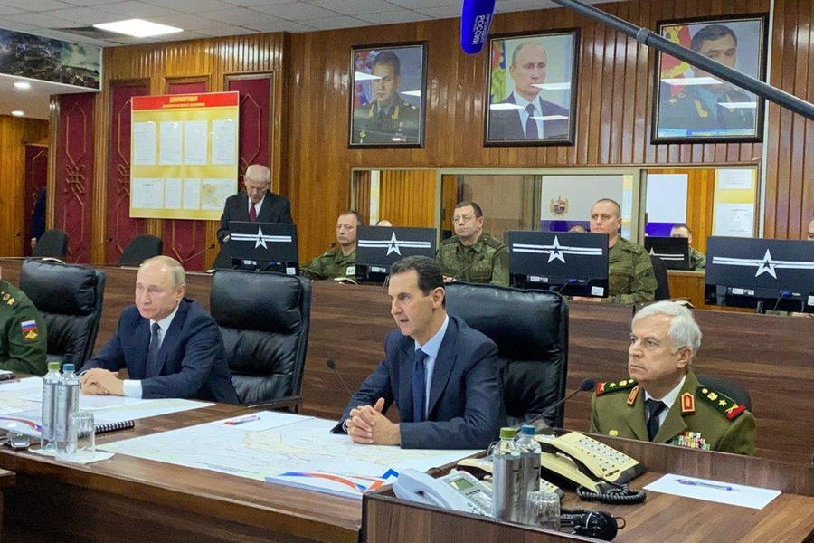 Presidentes Asad y Putin escuchan reporte militar en el Centro de Comando de las fuerzas rusas | Damasco, Enero 7, 2020 