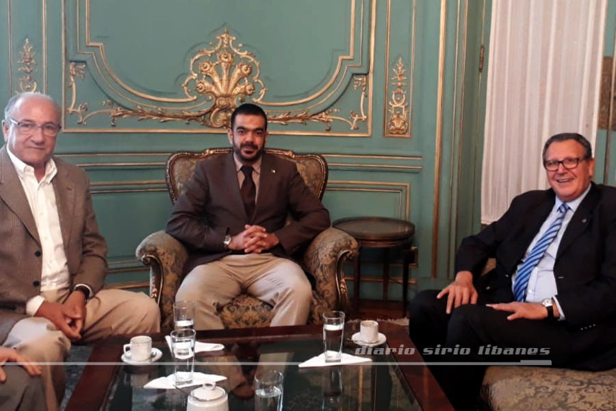 El Encargado de Negocios de la República de Argelia, Mohamed Djalel Benabdoun, recibió a los directivos del CSLBA, junto al presidente de Fearab Argentina, Ricardo Nazer