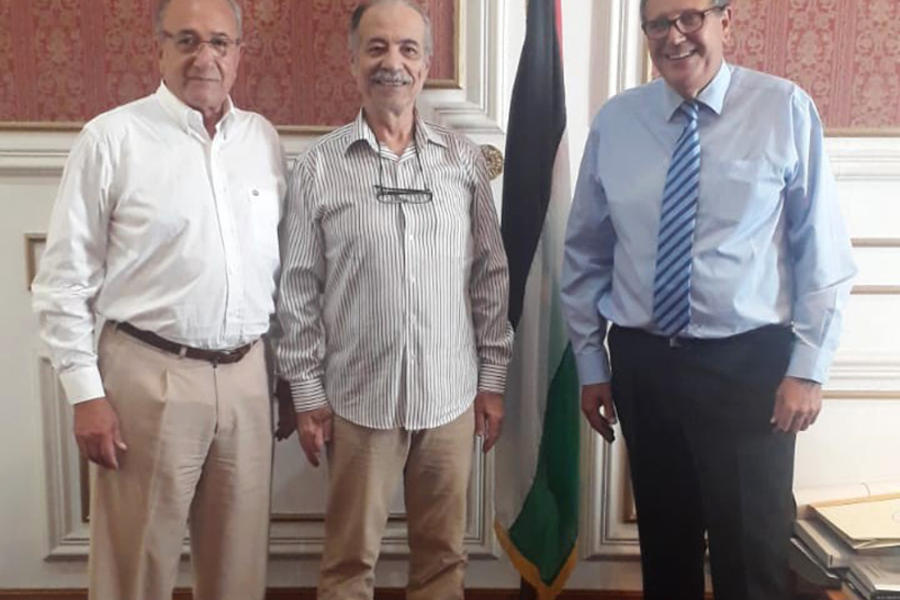 El Embajador del Estado de Palestina, Husni Abdel Wahed, recibió al presidente del CSLBA, Yaoudat Brahim y al presidente de Fearab Argentina, Ricardo Nazer