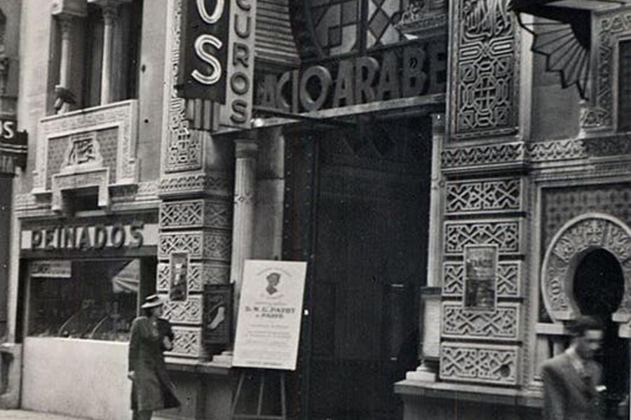 Aspecto del Palacio Árabe en los años 40, poco antes de cerrar (Gentileza Fotos Antiguas de la Ciudad de Buenos Aires)