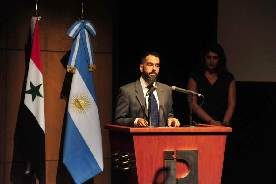 Palabras del embajador argentino, Sebastián Zavalla, durante la velada inaugural (Foto: Min. de Cultura de Siria)