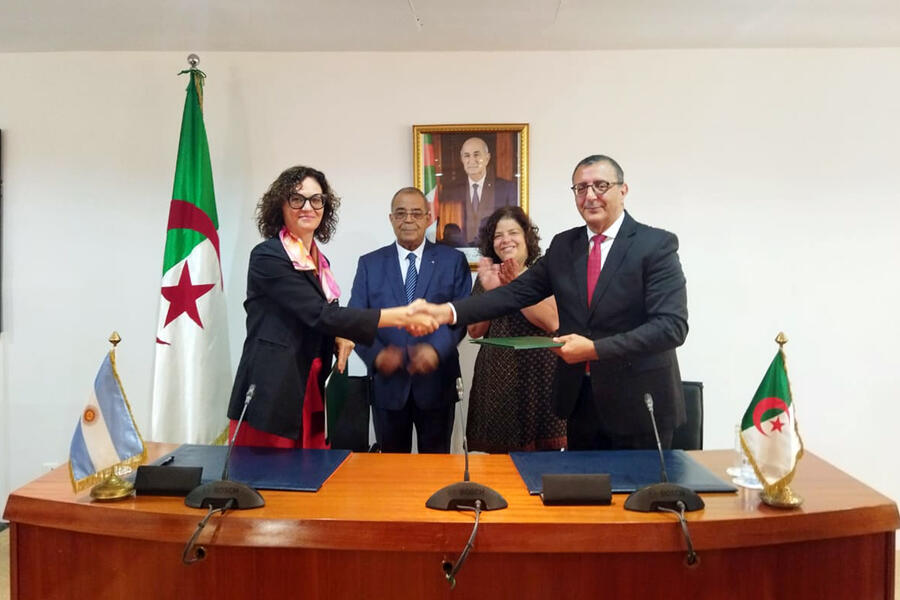 Misión comercial a Argelia y firma de acuerdo entre ANMAT y su contraparte argelina (Foto: Cancillería Argentina)
