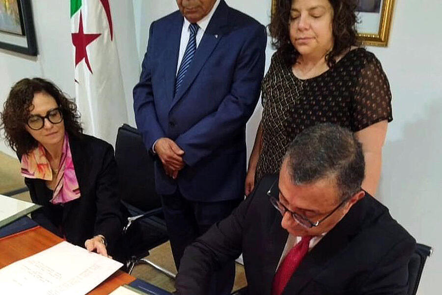 Misión comercial a Argelia y firma de acuerdo entre ANMAT y su contraparte argelina (Foto: Cancillería Argentina)