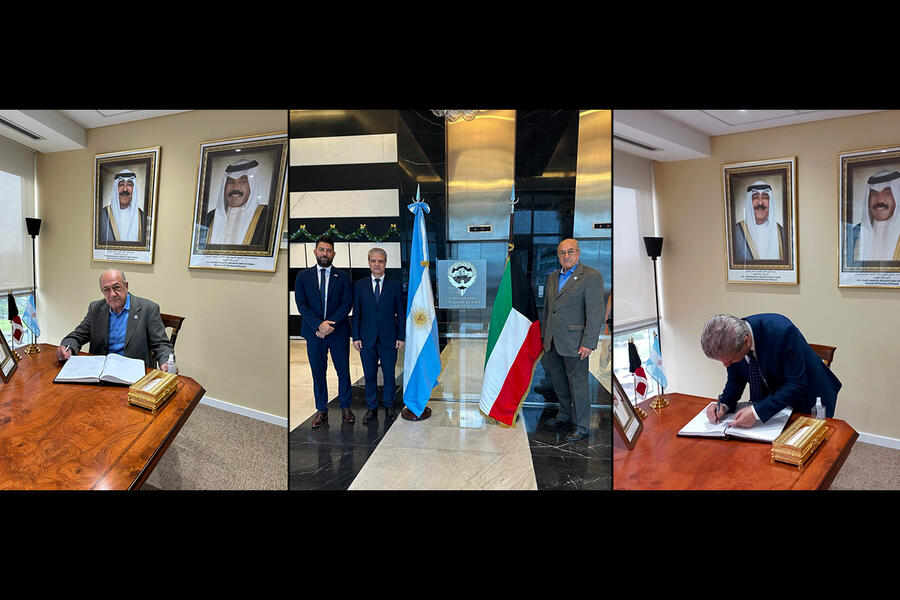 Autoridades del Club Sirio Libanés de Buenos Aires, firmaron el libro de condolencias en la Embajada del Estado de Kuwait