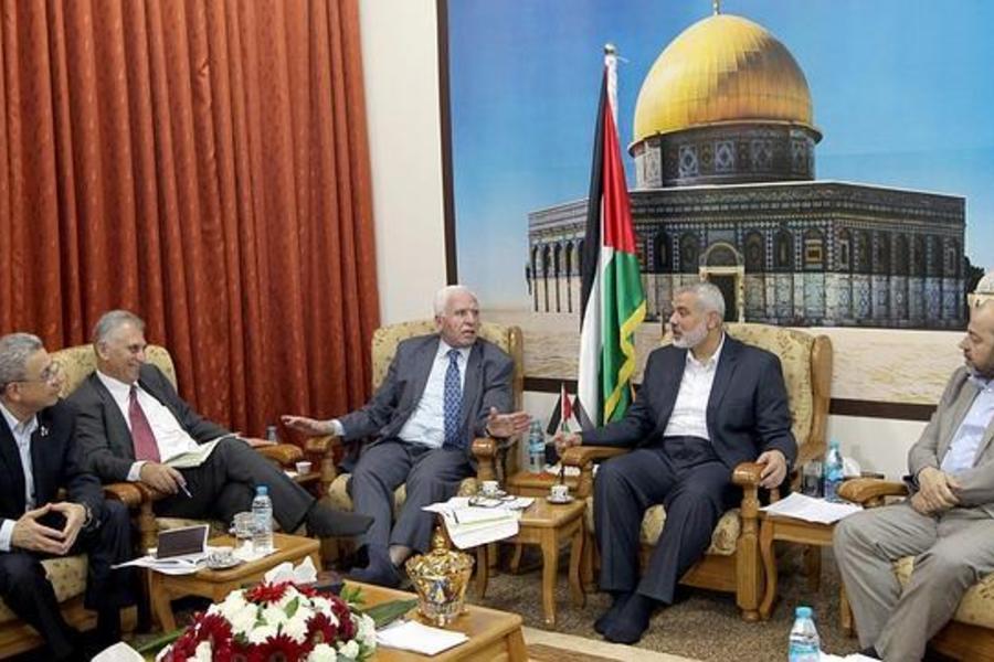 Anuncian reconciliación palestina