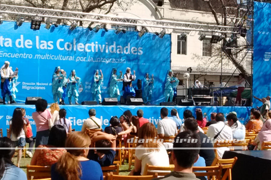 Fiesta de las Colectividades 2015, encuentro multicultural