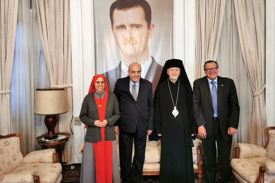 Monseñor Ibrahim se reunió con el embajador de Siria
