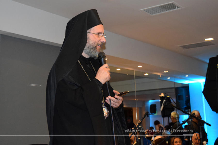 Monseñor Siluan disertando durante la ceremonia del 91º Aniversario del Club Sirio Libanés de Bs. As. (Mayo 2018).
