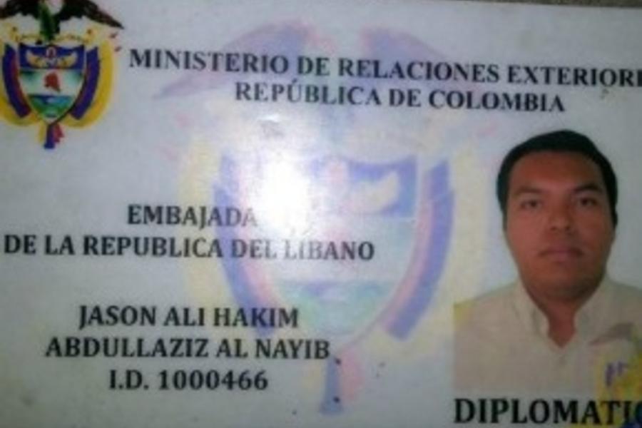 Colombiano se hace pasar por embajador del Líbano