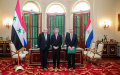 El Presidente de Paraguay, Sr. Mario Abdo Benítez, recibió las cartas credenciales del Dr. Sami Salameh, Embajador no residente de la República Árabe Siria (Foto: Presidencia Paraguay)