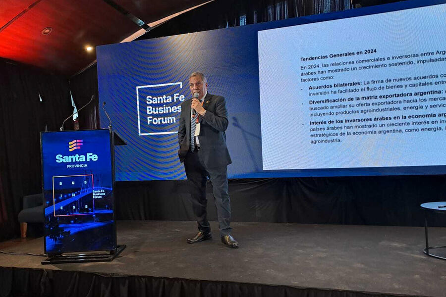 Disertación y presentación del Sr. Embajador de la Liga Árabe, S.E. Hisham Abdelwahab