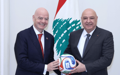 Aoun otorga la ciudadanía libanesa al presidente de la FIFA