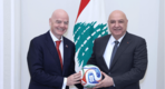 Aoun otorga la ciudadanía libanesa al presidente de la FIFA