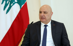 Aoun reivindica el desarme libanés y aboga por la paz