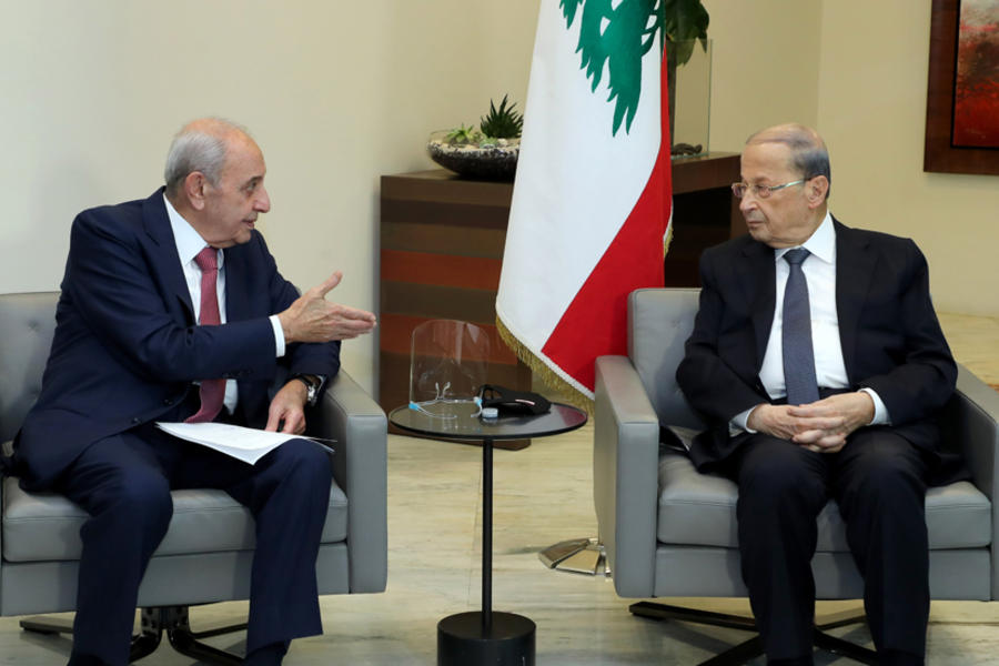 Nabih Berri, presidente del Parlamento libanés, y Michel Aoun, presidente del Líbano, 22 de octubre, 2020. Foto: Oficina del Gobierno libanés.