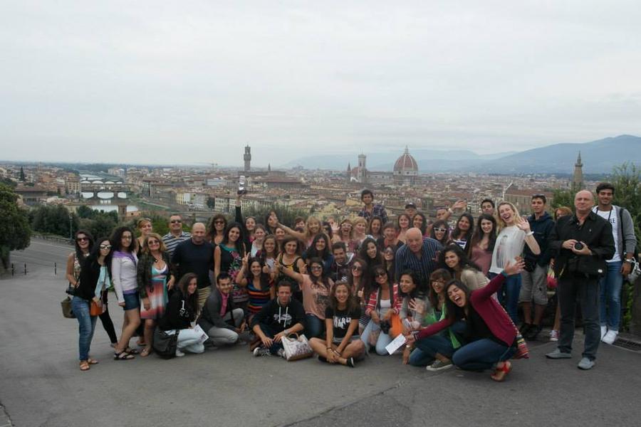 Estudiantes libaneses en viaje cultural a Italia