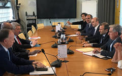 Gebran Bassil se reunió con el ACNUR para motivar el retorno sirio
