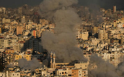 Gobierno libanés prohíbe toda actividad militar de Hezbollah y exige la entrega de sus armas