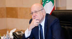 El primer ministro interino Najib Mikati durante una reunión en el Grand Serail, el 12 de abril de 2023. Foto Dalati y Nohra.