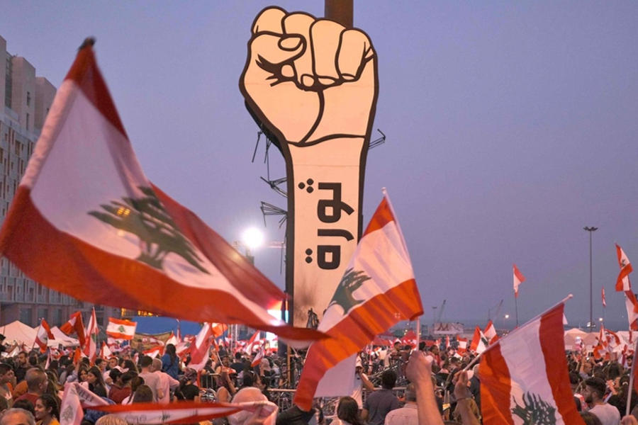 Líbano celebra la independencia en las calles