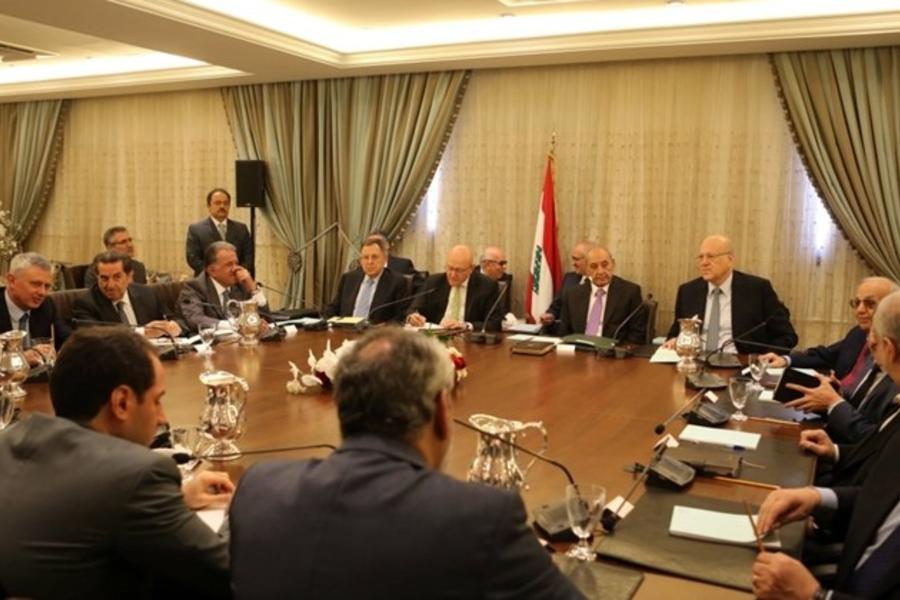 Líderes partidarios debaten ley electoral